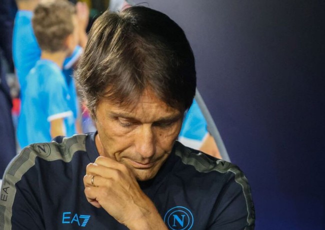 Góc Anh Ngọc: Giải cứu thuyền trưởng Antonio Conte - Ảnh 1.