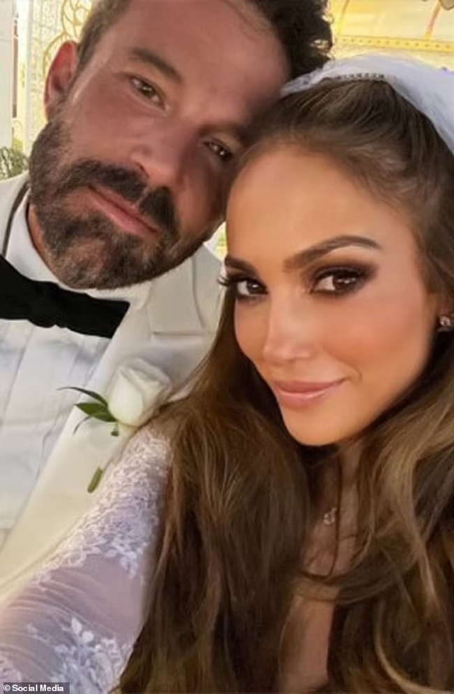 Jennifer Lopez đệ đơn ly hôn Ben Affleck vào đúng kỷ niệm ngày cưới lần thứ hai, không có thỏa thuận tiền hôn nhân - Ảnh 6.