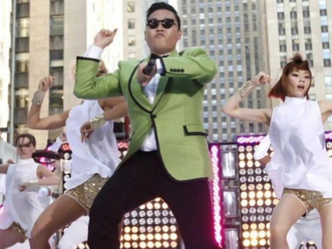 (Bài đăng thứ 7) 12 năm sau "Gangnam Style", ngôi sao K-pop Psy đang sống một cuộc sống mới - Ảnh 2.