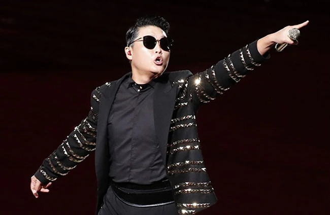 (Bài đăng thứ 7) 12 năm sau "Gangnam Style", ngôi sao K-pop Psy đang sống một cuộc sống mới - Ảnh 8.