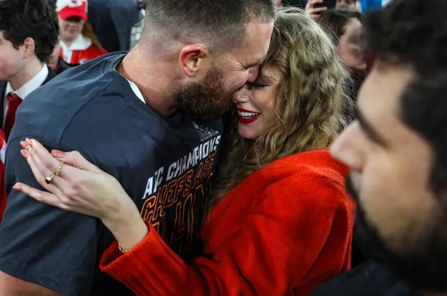 Travis Kelce sẽ không cầu hôn Taylor Swift nếu không có "thỏa thuận tiền hôn nhân chặt chẽ" - Ảnh 6.