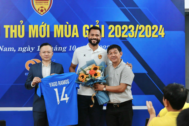 Chuyển nhượng bóng đá Việt 19/8: Bùi Tiến Dũng dễ trở lại HAGL, ngôi sao La Liga sắp gia nhập CAHN - Ảnh 4.